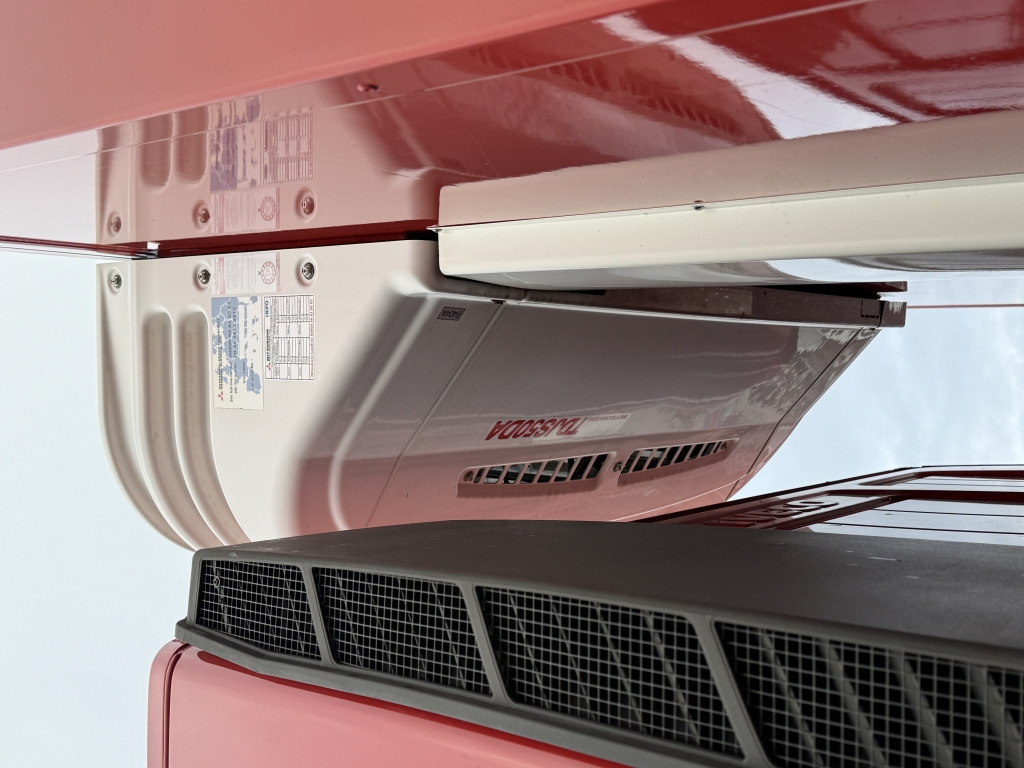 Iveco Stralis AD190S31 7,7m Mitsubishi TDJS50DA Diesel - Refrigerator truck: picture 5 Iveco Stralis AD190S31 7,7m Mitsubishi TDJS50DA Diesel - Refrigerator truck: picture 5