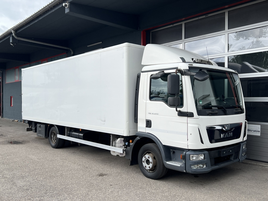 MAN TGL 12.220 E6 7,1m Koffer+LBW Getriebegeräusche - Box truck: picture 1 MAN TGL 12.220 E6 7,1m Koffer+LBW Getriebegeräusche - Box truck: picture 1