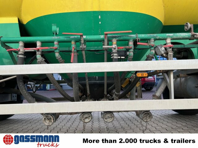 Feldbinder EUT 31.2 Silo-Anhänger, ca. 31m³, 4x Domdeckel - Tanker trailer: picture 2 Feldbinder EUT 31.2 Silo-Anhänger, ca. 31m³, 4x Domdeckel - Tanker trailer: picture 2