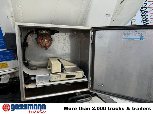 Feldbinder TSA 44.3-4, Tankauflieger, 4 Kammern, 43300l - Tanker semi-trailer: picture 5 Feldbinder TSA 44.3-4, Tankauflieger, 4 Kammern, 43300l - Tanker semi-trailer: picture 5