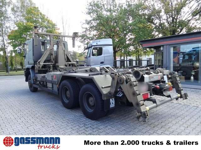 Iveco EuroTrakker 260E44W 6X6, Retarder, ADR - Hook lift truck: picture 3 Iveco EuroTrakker 260E44W 6X6, Retarder, ADR - Hook lift truck: picture 3
