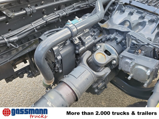 Iveco X-Way AD300X46Z 6x4, Retarder, Navi - Cab chassis truck: picture 3 Iveco X-Way AD300X46Z 6x4, Retarder, Navi - Cab chassis truck: picture 3