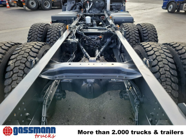 Iveco X-Way AD300X46Z 6x4, Retarder, Navi - Cab chassis truck: picture 2 Iveco X-Way AD300X46Z 6x4, Retarder, Navi - Cab chassis truck: picture 2