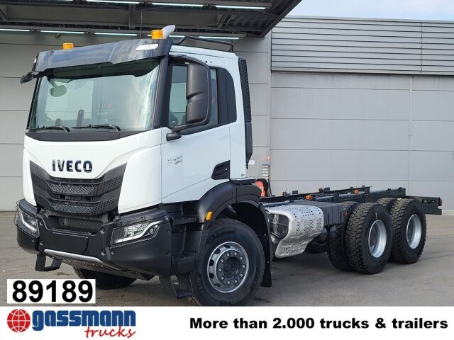 Iveco X-Way AD300X46Z 6x4, Retarder, Navi - Cab chassis truck: picture 1 Iveco X-Way AD300X46Z 6x4, Retarder, Navi - Cab chassis truck: picture 1