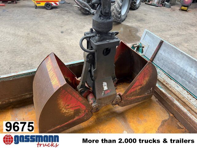 KM 603 - Clamshell bucket: picture 1 KM 603 - Clamshell bucket: picture 1