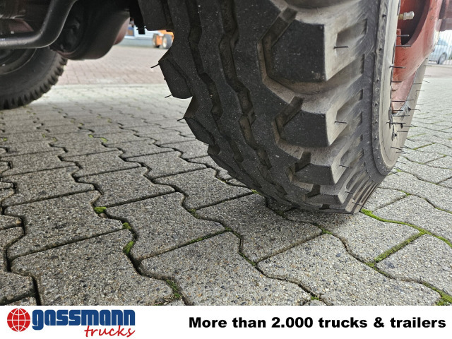 LF 16, F Magirus 170 D 11FA, 4x4 - Ambulance: picture 4 LF 16, F Magirus 170 D 11FA, 4x4 - Ambulance: picture 4