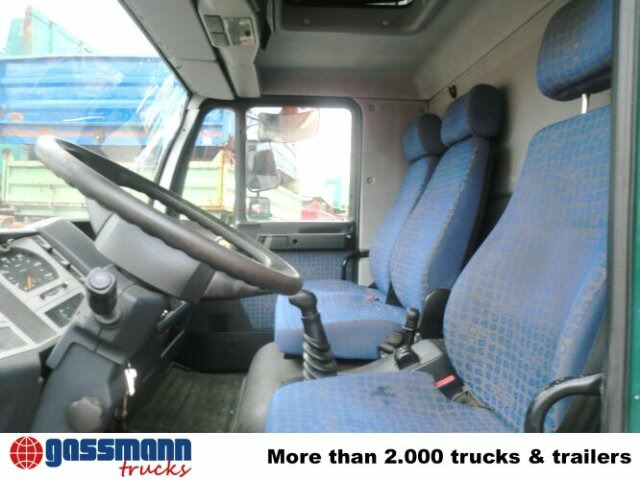 MAN L33 8.180 C 4x2, Unfallfahrzeug mit - Box truck: picture 2 MAN L33 8.180 C 4x2, Unfallfahrzeug mit - Box truck: picture 2