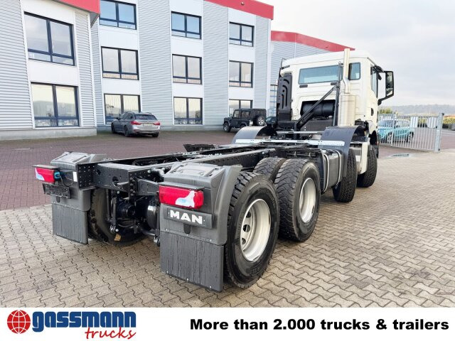 New Cab chassis truck MAN TGS 41.440 8x4 BB: picture 10