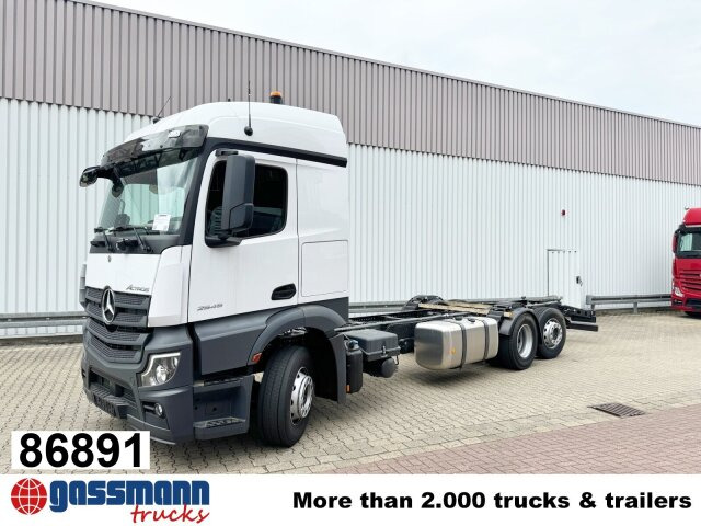 Mercedes-Benz Actros 2545 L 6x2, Lenk-/Liftachse, StreamSpace, - Cab chassis truck: picture 1 Mercedes-Benz Actros 2545 L 6x2, Lenk-/Liftachse, StreamSpace, - Cab chassis truck: picture 1