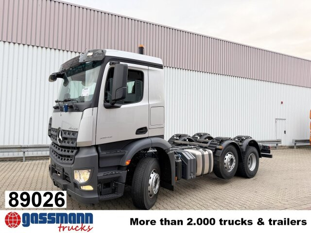 Mercedes-Benz Arocs 2542/45 L 6x2/4, Vorlauflenk-/liftachse, - Cab chassis truck: picture 1 Mercedes-Benz Arocs 2542/45 L 6x2/4, Vorlauflenk-/liftachse, - Cab chassis truck: picture 1