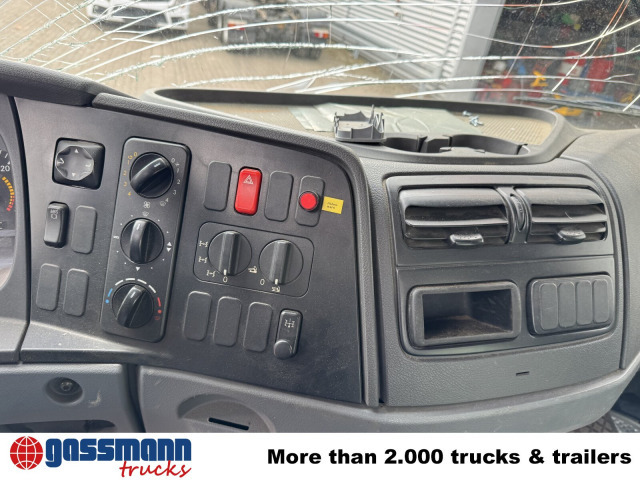 Mercedes-Benz Atego 1023 A 4x4, Einzelbereifung, Heckkran - Cab chassis truck, Crane truck: picture 4 Mercedes-Benz Atego 1023 A 4x4, Einzelbereifung, Heckkran - Cab chassis truck, Crane truck: picture 4