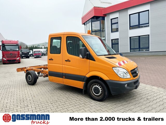 Cab chassis truck Mercedes-Benz Sprinter 313 CDI 4x2 Doka, EEV: picture 9