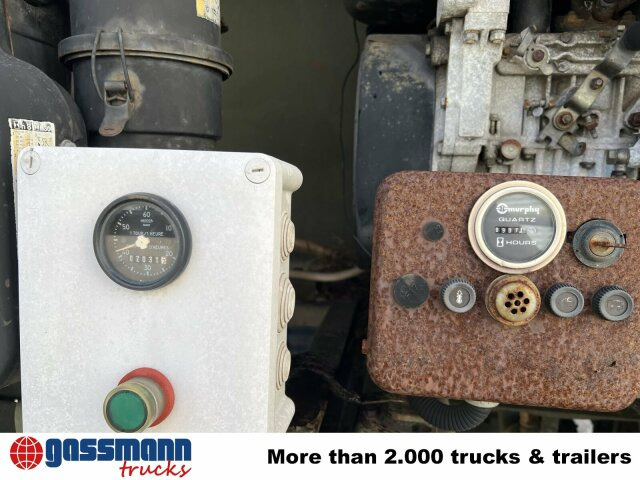 Renault Midliner S170 4x4, 6000l Wassertank - Tanker truck: picture 2 Renault Midliner S170 4x4, 6000l Wassertank - Tanker truck: picture 2