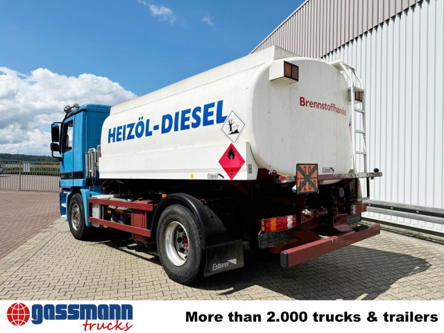 Tankaufbau ca. 13.350l, 2 Kammern - Tanker truck: picture 2 Tankaufbau ca. 13.350l, 2 Kammern - Tanker truck: picture 2