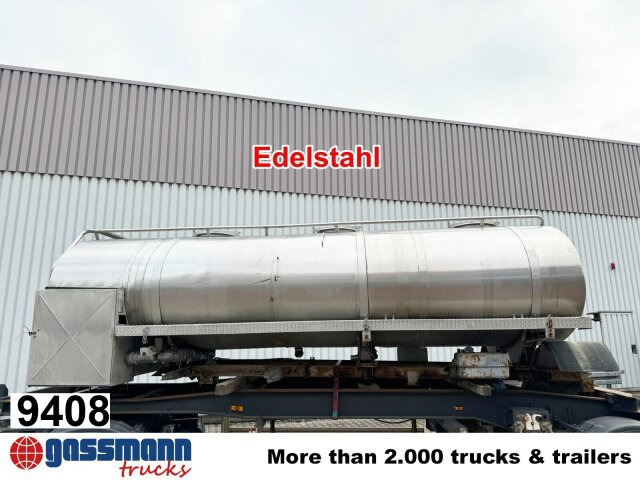 Wassertank 10.000l, 3 Kammern - Tanker truck: picture 1 Wassertank 10.000l, 3 Kammern - Tanker truck: picture 1
