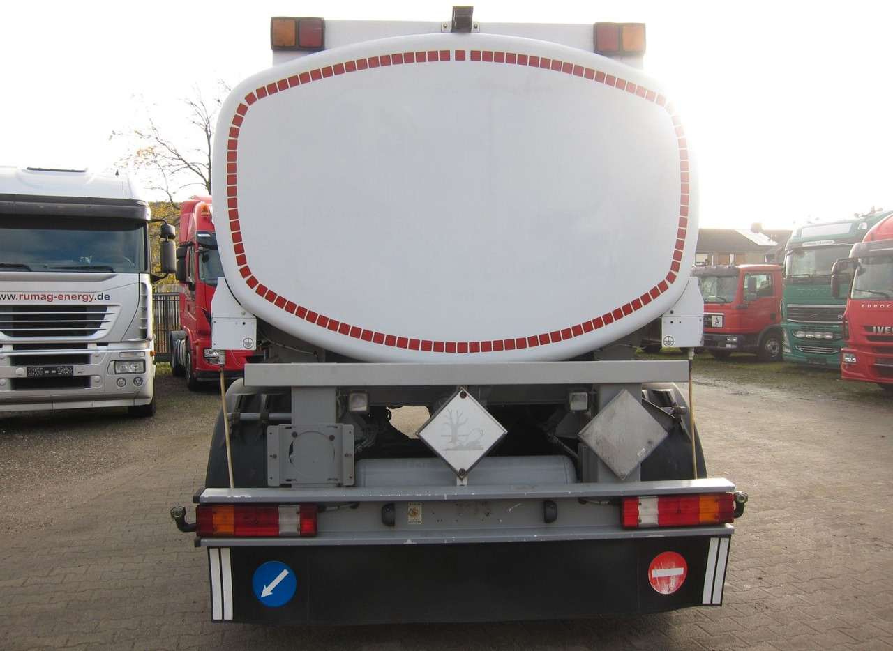 Lindner&Fischer 18400ltr 3 Kammern Oben-Unten - Tanker trailer: picture 5 Lindner&Fischer 18400ltr 3 Kammern Oben-Unten - Tanker trailer: picture 5