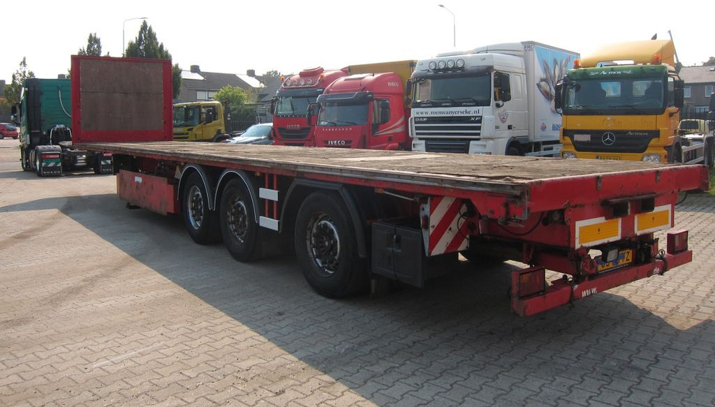 M&V Lenkachse-Coil-Staplerhalterung-Twistlocks M&V Lenkachse-Coil-Staplerhalterung-Twistlocks - Dropside/ Flatbed semi-trailer: picture 3 M&V Lenkachse-Coil-Staplerhalterung-Twistlocks M&V Lenkachse-Coil-Staplerhalterung-Twistlocks - Dropside/ Flatbed semi-trailer: picture 3