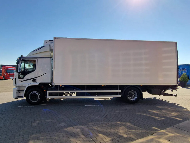 Iveco EuroCargo 180 320 Frigo Carrier supra 850 nordic - Loadlift - Low KM - Camera - Refrigerator truck: picture 4 Iveco EuroCargo 180 320 Frigo Carrier supra 850 nordic - Loadlift - Low KM - Camera - Refrigerator truck: picture 4