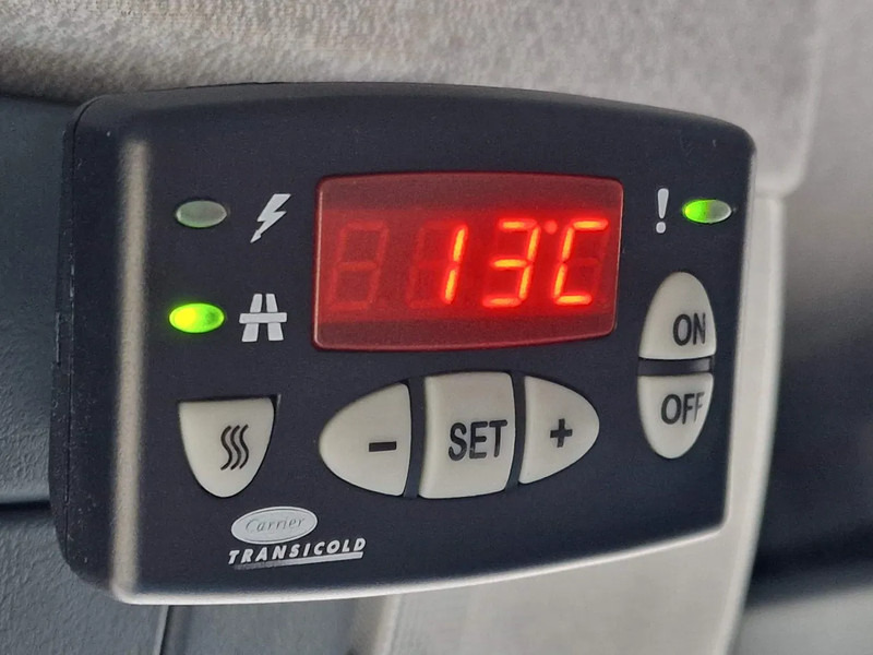 Refrigerator truck MAN TGM 12.250 Sleepercab 4x2 - Carrier Xarios 600 - Meat Hooks - Vleeshang - Rohrbahnen - Low KM: picture 19