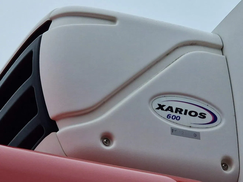 Refrigerator truck MAN TGM 12.250 Sleepercab 4x2 - Carrier Xarios 600 - Meat Hooks - Vleeshang - Rohrbahnen - Low KM: picture 16