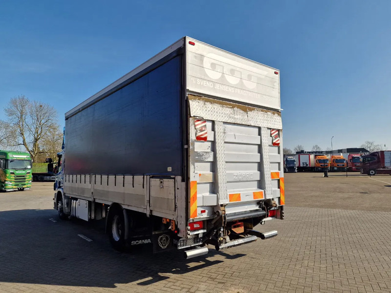 Scania P320 4x2 - Side boars - Loadlift - Full air - Navi - Curtain side truck: picture 5 Scania P320 4x2 - Side boars - Loadlift - Full air - Navi - Curtain side truck: picture 5