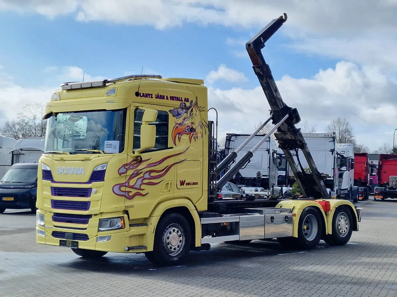 Scania R500 NGS 6x2*4 - HIAB Hooklift 21T - Retarder - Steering axle - Full air - Leather - Led - Hook lift truck: picture 4 Scania R500 NGS 6x2*4 - HIAB Hooklift 21T - Retarder - Steering axle - Full air - Leather - Led - Hook lift truck: picture 4