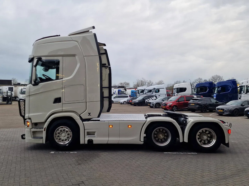 Scania 540S NGS Highline 6x4 - Retarder - 3.15 WB - Full air - Leather - Bull bar - Tractor unit: picture 4 Scania 540S NGS Highline 6x4 - Retarder - 3.15 WB - Full air - Leather - Bull bar - Tractor unit: picture 4