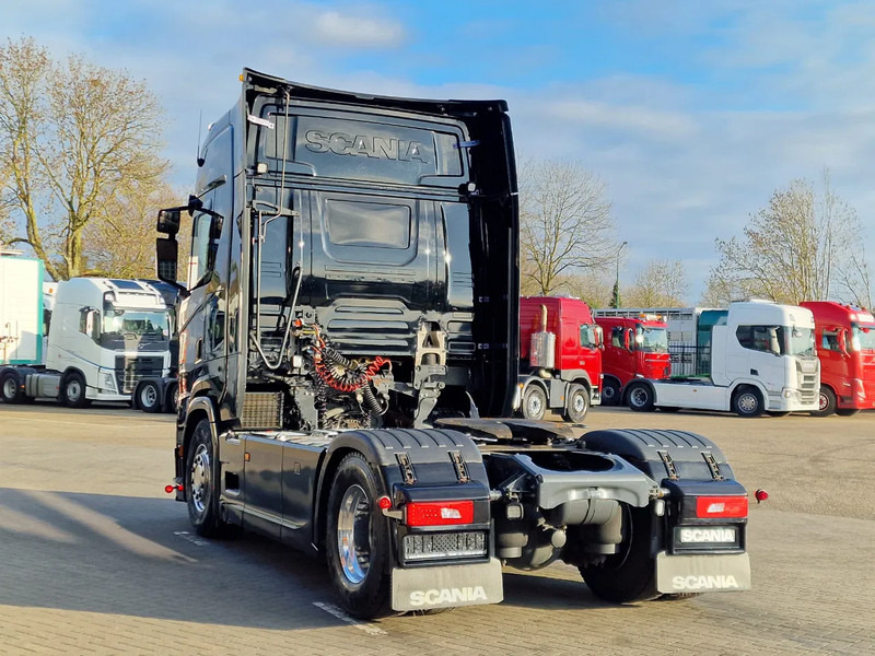 Scania S500 NGS Highline 4x2 - Full spec - Retarder - Night clima - Leather - Full air - Led - 2x tank - Tractor unit: picture 5 Scania S500 NGS Highline 4x2 - Full spec - Retarder - Night clima - Leather - Full air - Led - 2x tank - Tractor unit: picture 5