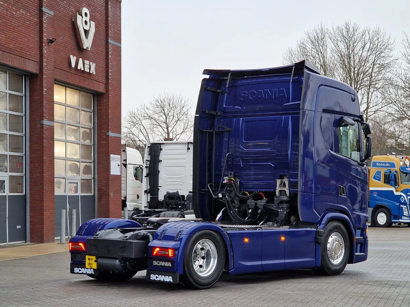 New Tractor unit Scania S560 Highline 4x2 - Full spec - Retader - Night clima - Full air - Facelift - 2x tank: picture 7