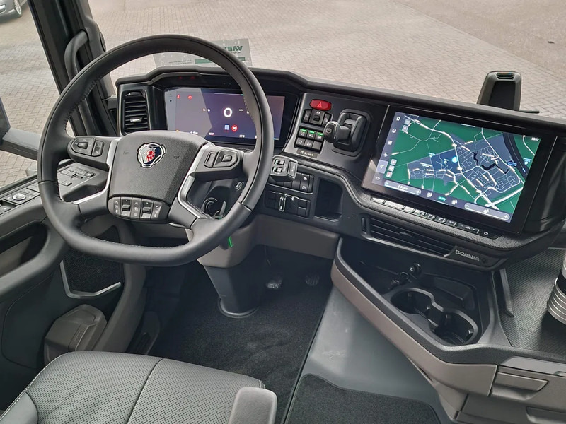 New Tractor unit Scania S560 Highline 4x2 - Full spec - Retader - Night clima - Full air - Facelift - 2x tank: picture 11