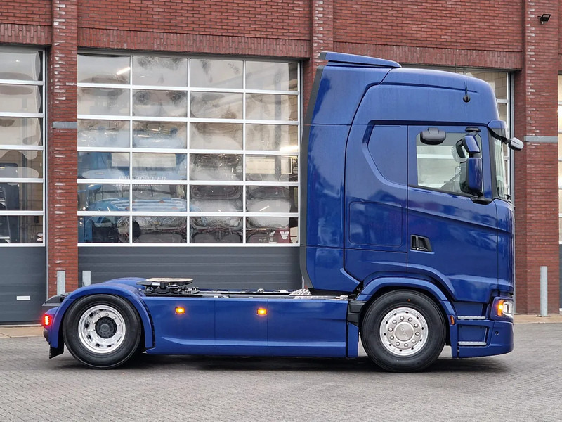 New Tractor unit Scania S560 Highline 4x2 - Full spec - Retader - Night clima - Full air - Facelift - 2x tank: picture 8