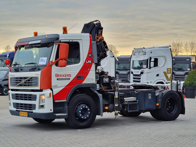 Volvo FM 9.260 4x2 - HIAB 122B Crane - I Shift - Euro 3 - - Tractor unit: picture 3 Volvo FM 9.260 4x2 - HIAB 122B Crane - I Shift - Euro 3 - - Tractor unit: picture 3