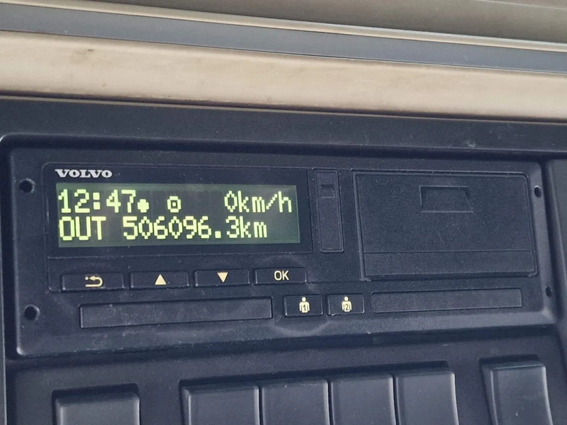 Volvo FH 13.500 Globetrotter XL 6x2 - BDF - Loadlift - I Save - Full air - Navi leasing Volvo FH 13.500 Globetrotter XL 6x2 - BDF - Loadlift - I Save - Full air - Navi: picture 18 Volvo FH 13.500 Globetrotter XL 6x2 - BDF - Loadlift - I Save - Full air - Navi leasing Volvo FH 13.500 Globetrotter XL 6x2 - BDF - Loadlift - I Save - Full air - Navi: picture 18