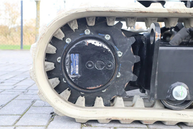 Crawler loader Almac MULTILOADER ML 3.0 BL ELC | HOEFLON TC1 | 3 TON | TRACKED CARRIER: picture 16 Crawler loader Almac MULTILOADER ML 3.0 BL ELC | HOEFLON TC1 | 3 TON | TRACKED CARRIER: picture 16