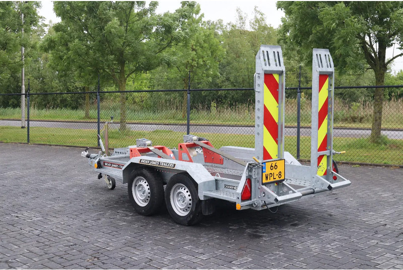 Brian James DIGGER PLANT 2700 KG | TANDEM AXLE | MACHINE TRANSPORT - Dropside/ Flatbed trailer: picture 3 Brian James DIGGER PLANT 2700 KG | TANDEM AXLE | MACHINE TRANSPORT - Dropside/ Flatbed trailer: picture 3