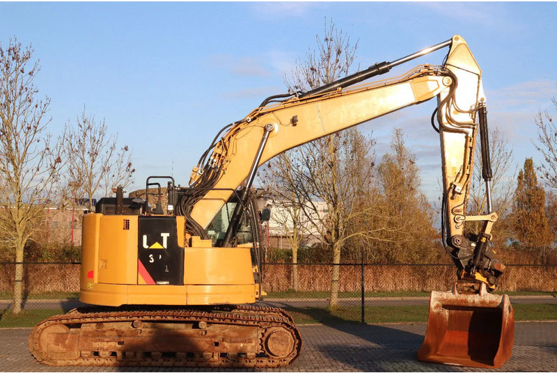 Caterpillar 325 F LCR | ROTOTILT | BUCKET | GPS PREPARED - Crawler excavator: picture 4 Caterpillar 325 F LCR | ROTOTILT | BUCKET | GPS PREPARED - Crawler excavator: picture 4