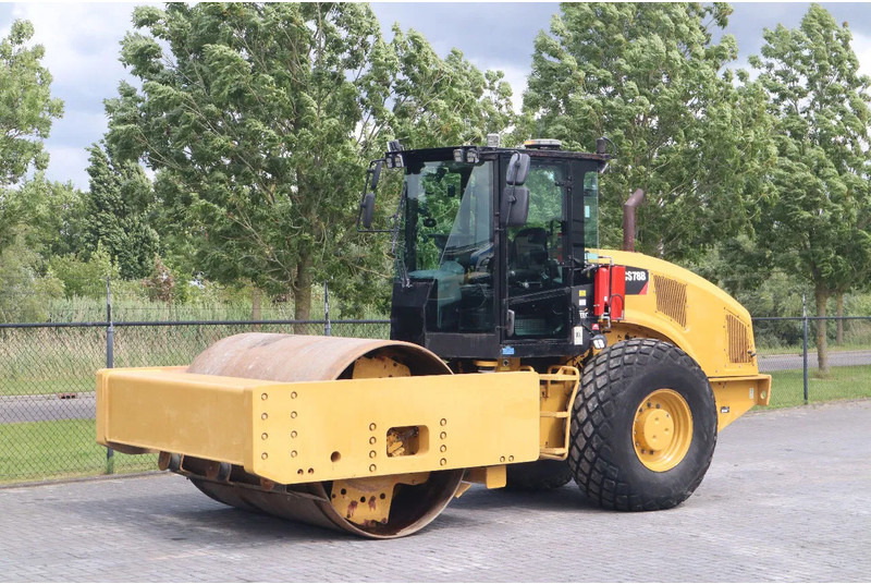 Caterpillar CS78B | TRIMBLE GPS | GOOD CONDITION - Roller: picture 2 Caterpillar CS78B | TRIMBLE GPS | GOOD CONDITION - Roller: picture 2