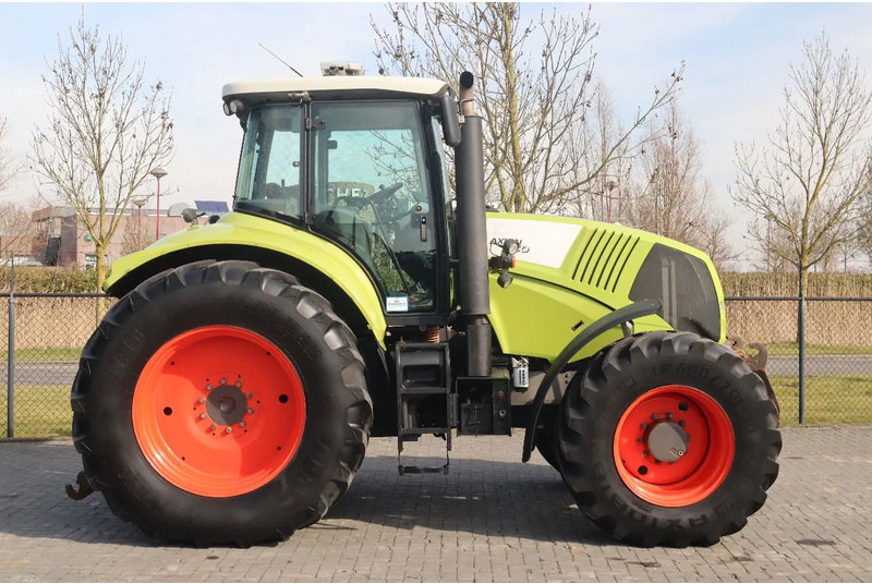 Claas Axion 850 | HEXASHIFT MANUAL | FRONT PTO - Farm tractor: picture 4 Claas Axion 850 | HEXASHIFT MANUAL | FRONT PTO - Farm tractor: picture 4
