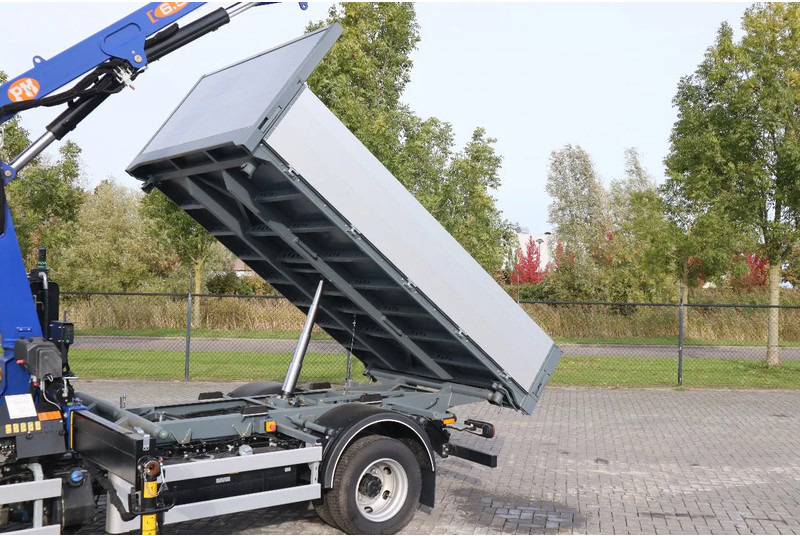 Crane truck FUSO Canter 7C18 | 4X2 | 3-WAY TIPPER | PM 6.5 KRAN /CRANE: picture 12