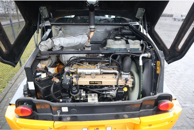 Telescopic wheel loader JCB TM220 T4 A | QUICK COUPLER | RIDE CONTROL: picture 14 Telescopic wheel loader JCB TM220 T4 A | QUICK COUPLER | RIDE CONTROL: picture 14