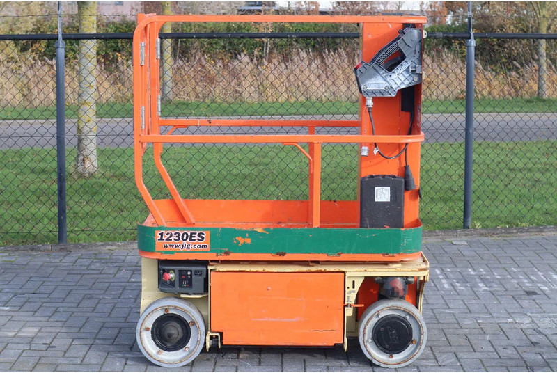 JLG 1230 ES | 5.6 METER | 230 KG - Telescopic boom: picture 1 JLG 1230 ES | 5.6 METER | 230 KG - Telescopic boom: picture 1