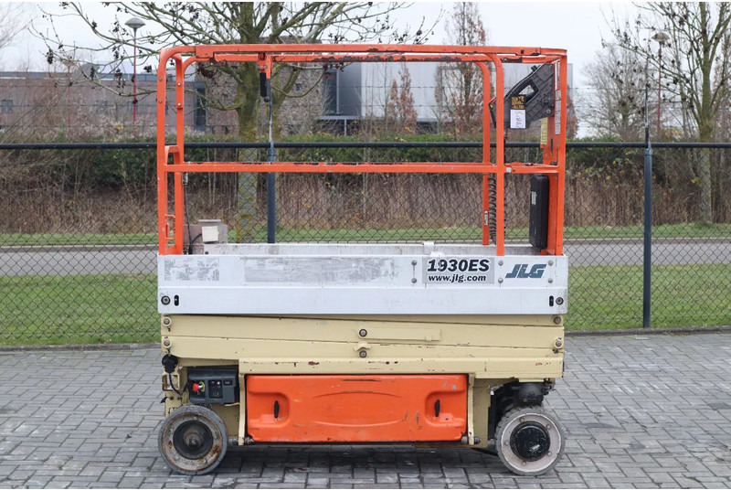 JLG 1930 ES | 7.7 METER | 230 KG - Scissor lift: picture 4 JLG 1930 ES | 7.7 METER | 230 KG - Scissor lift: picture 4