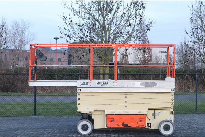 JLG 2646 ES | 10 METER | 450 KG - Scissor lift: picture 4 JLG 2646 ES | 10 METER | 450 KG - Scissor lift: picture 4