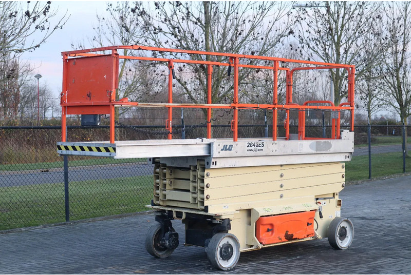 JLG 2646 ES | 10 METER | 450 KG - Scissor lift: picture 5 JLG 2646 ES | 10 METER | 450 KG - Scissor lift: picture 5