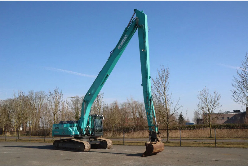 Kobelco SK260 NLC -10E | 18.5 METER LONG REACH | TILT BUCKET - Excavator: picture 5 Kobelco SK260 NLC -10E | 18.5 METER LONG REACH | TILT BUCKET - Excavator: picture 5