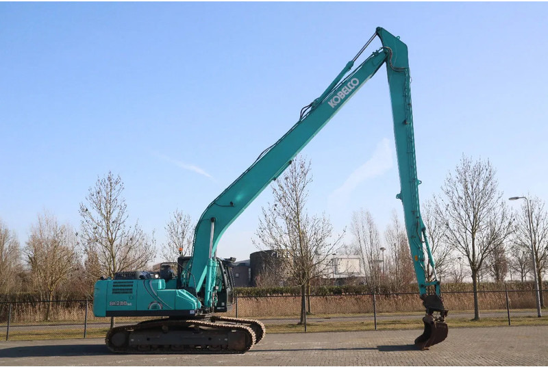 Kobelco SK260 NLC -10E | 18.5 METER LONG REACH | TILT BUCKET - Excavator: picture 4 Kobelco SK260 NLC -10E | 18.5 METER LONG REACH | TILT BUCKET - Excavator: picture 4