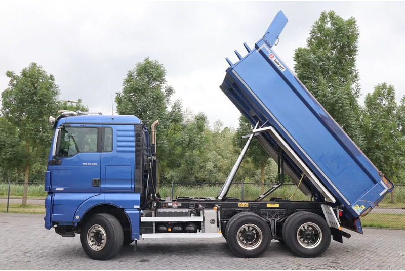 MAN TGX 26.560 6X4 BIG AXLES RETARDER ONLY 169.000 KM - Tipper: picture 3 MAN TGX 26.560 6X4 BIG AXLES RETARDER ONLY 169.000 KM - Tipper: picture 3