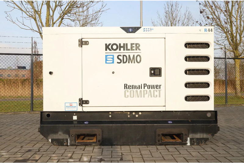 SDMO R44C3 | 44 KVA | GOOD WORKING - Generator set: picture 1 SDMO R44C3 | 44 KVA | GOOD WORKING - Generator set: picture 1
