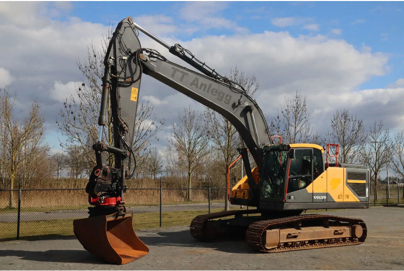 Volvo EC250EL | EC 250 EL | ROTOTILT | BUCKET - Crawler excavator: picture 2 Volvo EC250EL | EC 250 EL | ROTOTILT | BUCKET - Crawler excavator: picture 2