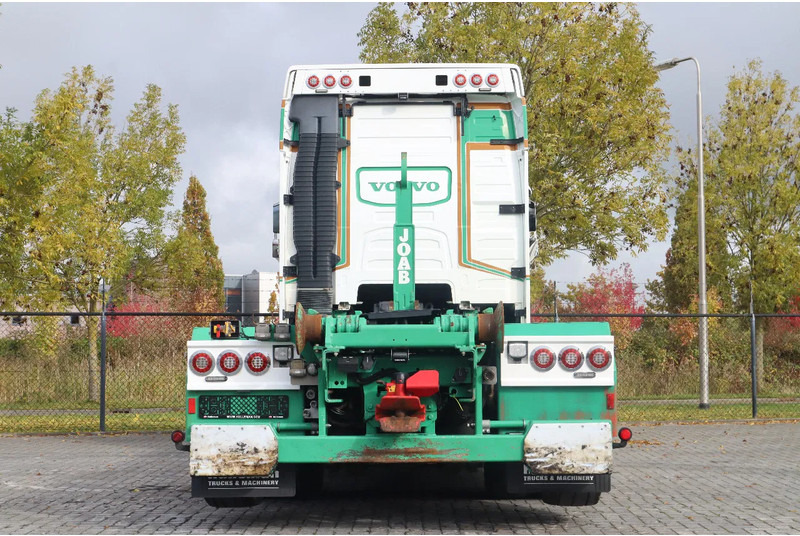 Volvo FH 16.750 | 6X2*4 | RETARDER | STEERING AXLE | JOAB HOOK | EURO 6 - Hook lift truck: picture 4 Volvo FH 16.750 | 6X2*4 | RETARDER | STEERING AXLE | JOAB HOOK | EURO 6 - Hook lift truck: picture 4